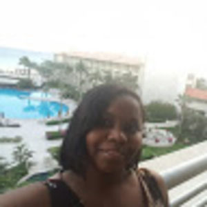 Meet your Posher, Atoya